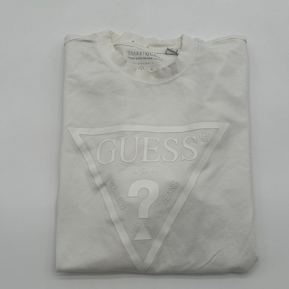 White Guess logo Men’s Tee size medium - Picture 2 of 10